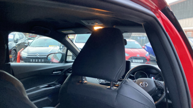 Toyota C-HR 1.8 Hybrid Design 5dr CVT Hybrid Hatchback